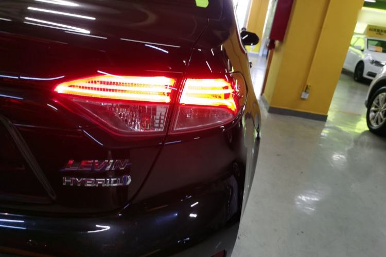 Used Toyota Levin 2022 Dual-Motor 1.8H E-CVT Sport Edition
