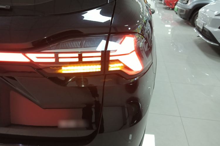 Used Geely Auto Haoyue L 2023 2.0T DCT Prestige Edition
