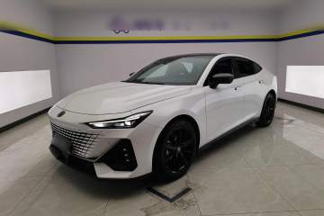 Used Changan UNI-V 2023 1.5T Prestige Model