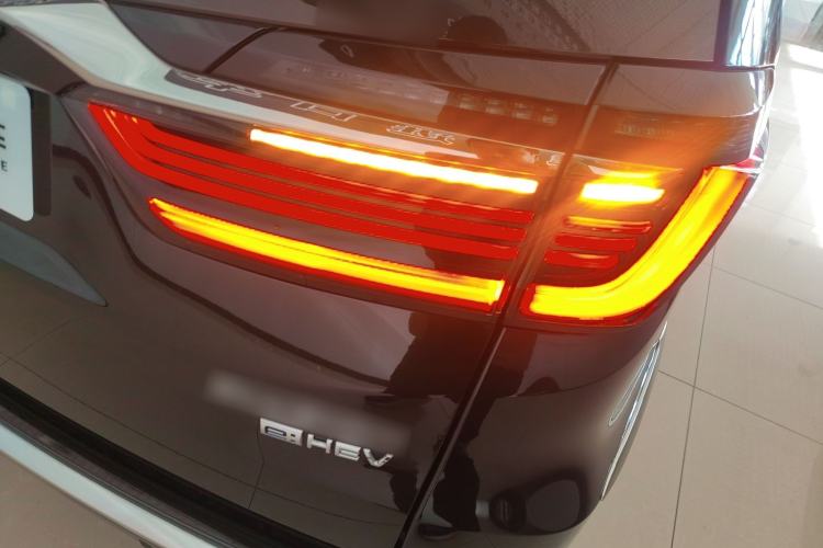 Used Honda Elysion 2022 2.0L eHEV Luxury Edition
