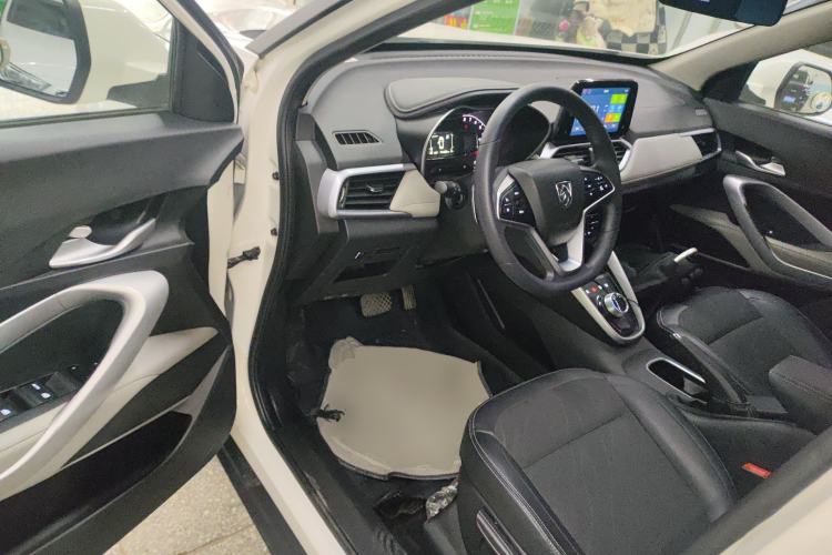 Used Baojun 510 2017 1.5L Automatic Fashion Model
