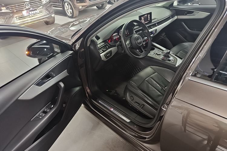 Used Audi A4L 2017 40 TFSI Style Edition