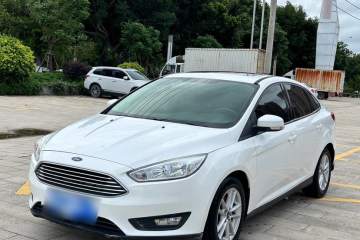 Used Ford Focus 2018 Sedan Classic 1.6L Automatic Trendy SmartDrive Edition