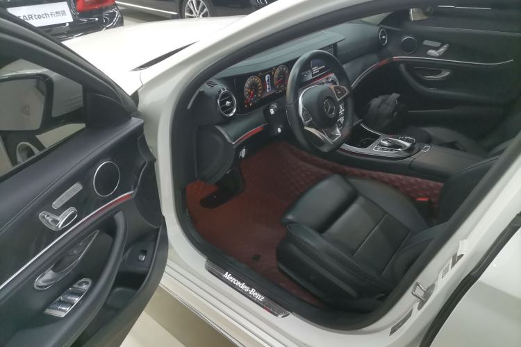 Used Mercedes-Benz E-Class 2018 Facelift E 200 L Sport 4MATIC
