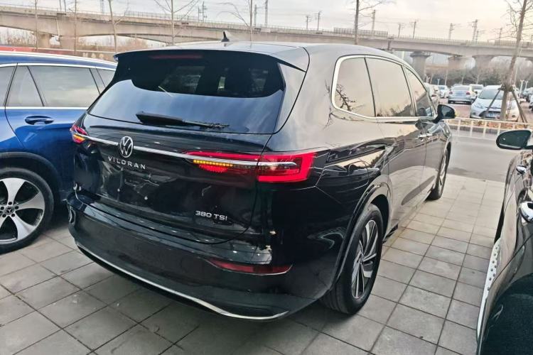 Used Volkswagen Viloran 2022 380TSI Luxury Edition
