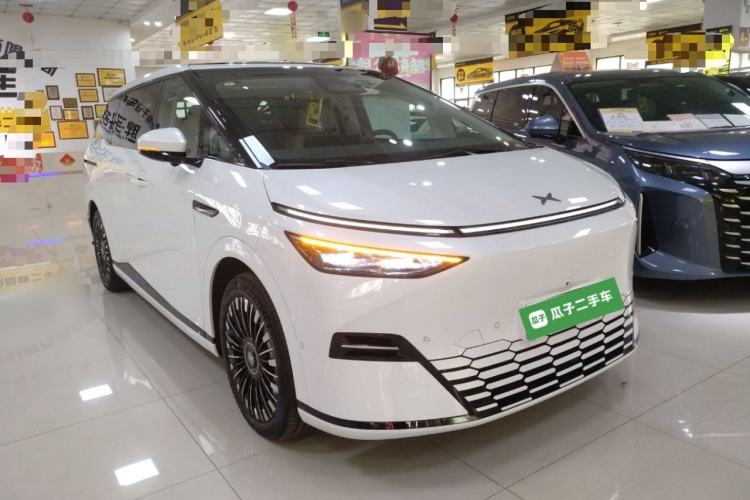 Used XPeng X9 2025 740 Ultra-Long Range Max
