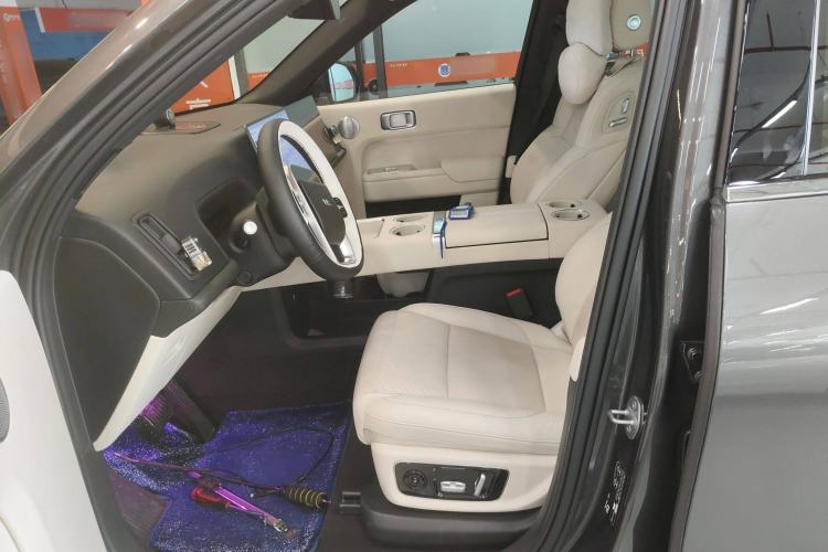 Used Li Auto L9 2022 Max model
