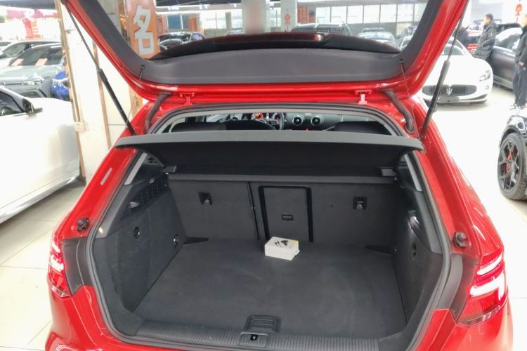 Used Audi A3 2020 Restyled Sportback 35 TFSI Entry-Level China VI Emission Standard
