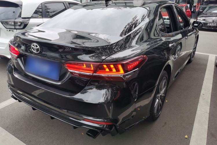 Used Toyota Camry 2021 2.5G Luxury Edition
