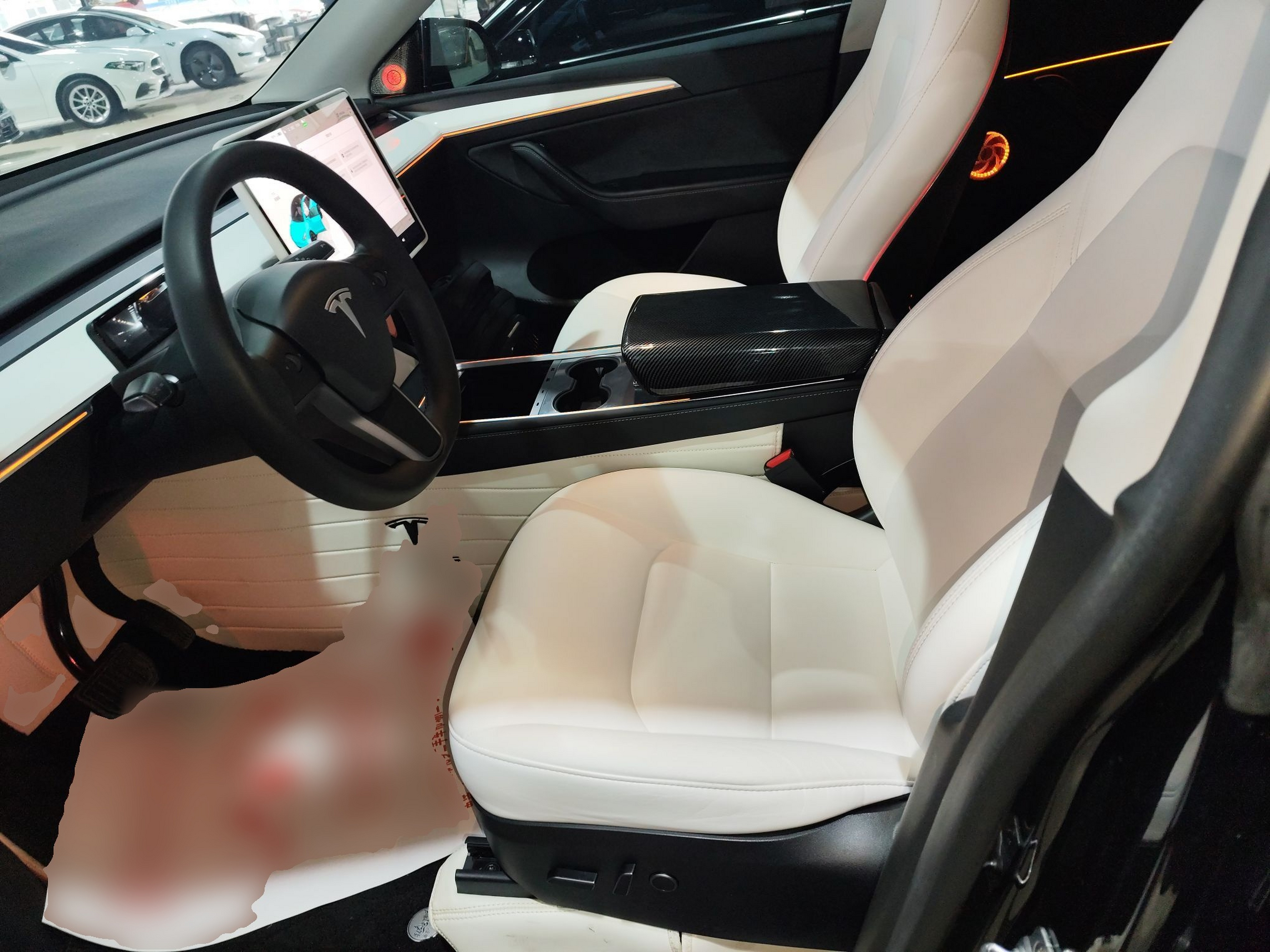 Переднее сиденье в автомобиле