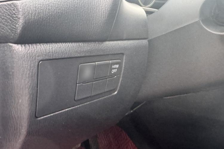 Used Mazda Mazda 3 Axela 2017 Sedan 1.5L Automatic Luxury Model Emission Standard China V
