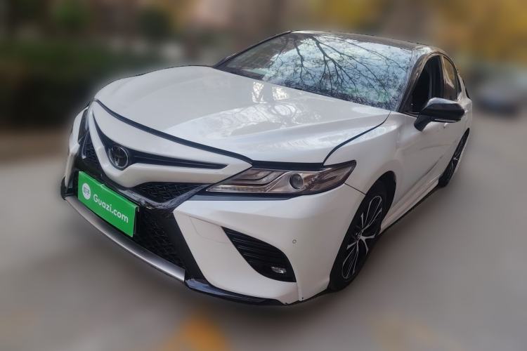 Used Toyota Camry 2019 Revised Version 2.0S Fēngshàng Edition
