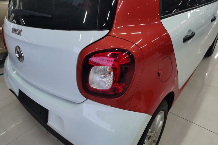 Used  forfour 2016 1.0L 52 kW Dynamic Edition
