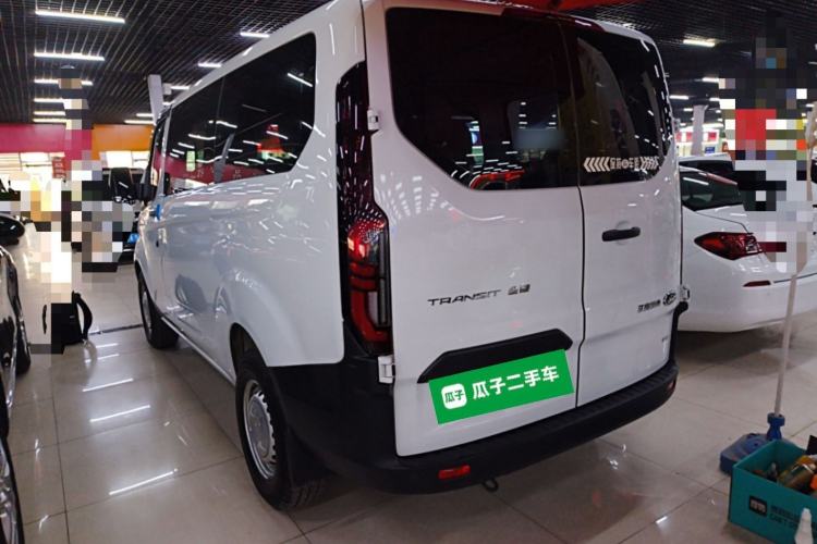 Used Ford Transit 2023 2.0T Diesel Automatic Multi-Function Commercial Vehicle Short Wheelbase Low Roof 5/6 Seats
