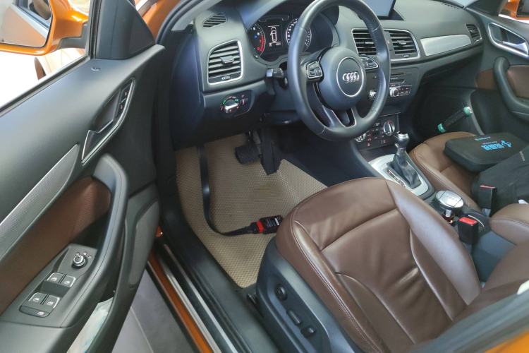 Used Audi Q3 2015 30 TFSI Comfort Model
