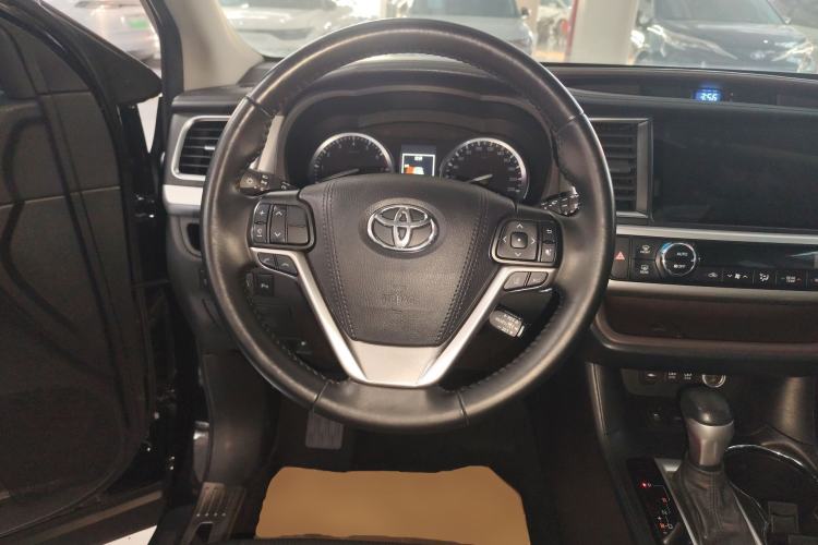 Used Toyota Highlander 2021 2.0T Four-Wheel Drive Luxury Edition 7 Seats
