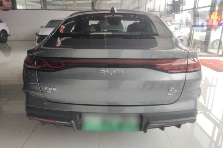 Used BYD Qin L 2025 DM-i Smart Drive 120KM Leading Model
