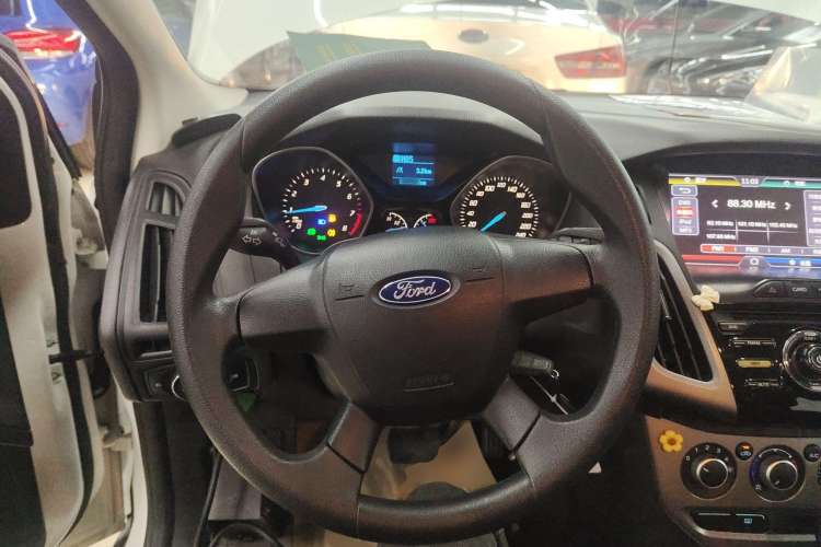 Used Ford Focus 2012 Hatchback 1.6L Automatic Comfort Model
