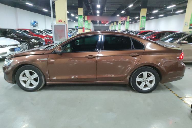 Used Volkswagen Lamando 2019 230TSI DSG Fashion Edition China V Standard
