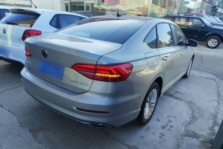 Used Volkswagen Lavida 2021 1.5L Automatic Comfort Edition
