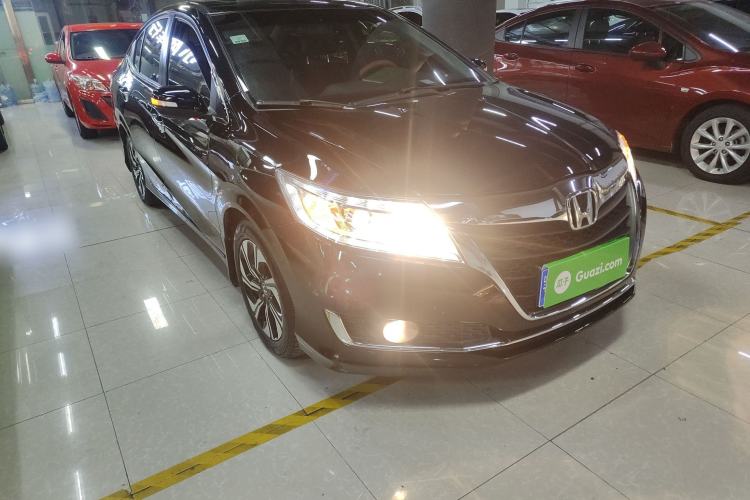 Used Honda Crider 2016 1.8L CVT Luxury Edition
