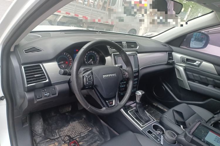 Used Haval H2 2016 Red-Label 1.5T Automatic Two-Wheel Drive Luxury Model
