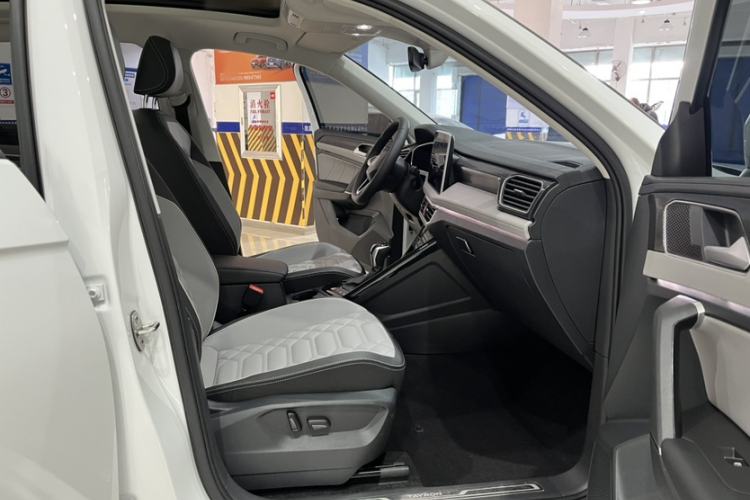 Used Volkswagen Tayron 2023 280TSI Two-Wheel-Drive Luxury Plus Advanced Version