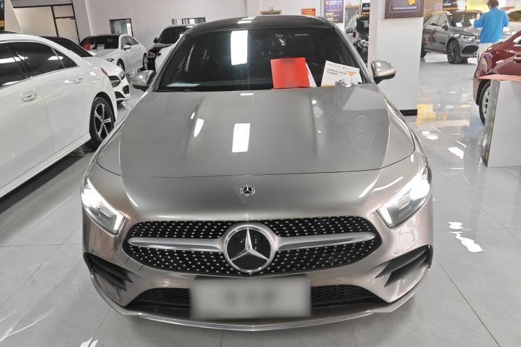 Used Mercedes-Benz A-Class 2022 Revised Version A 200 L Sport Sedan Fashionable Style