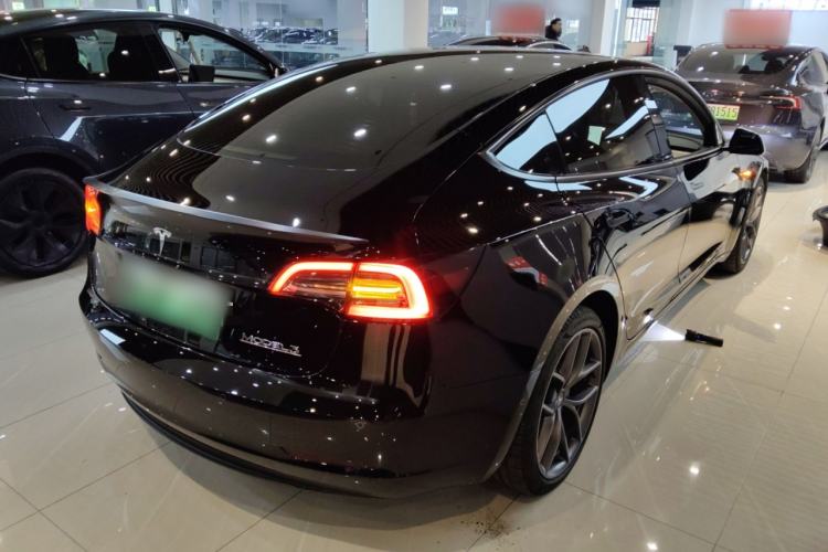 Used Tesla Model 3 2021 Revised Version II – Performance High-Performance All-Wheel-Drive Edition
