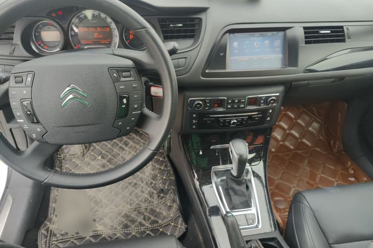 Used Citroen C5 2013 2.3L Automatic Zunyu Model

