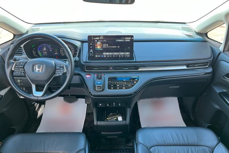 Used Honda Elysion 2022 2.0L eHEV Luxury First Edition
