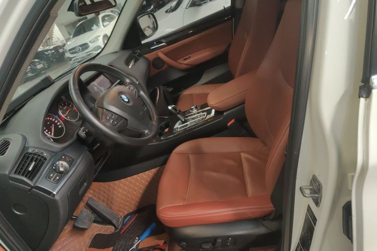 Used BMW X3 2013 Facelifted xDrive20i Luxury Edition
