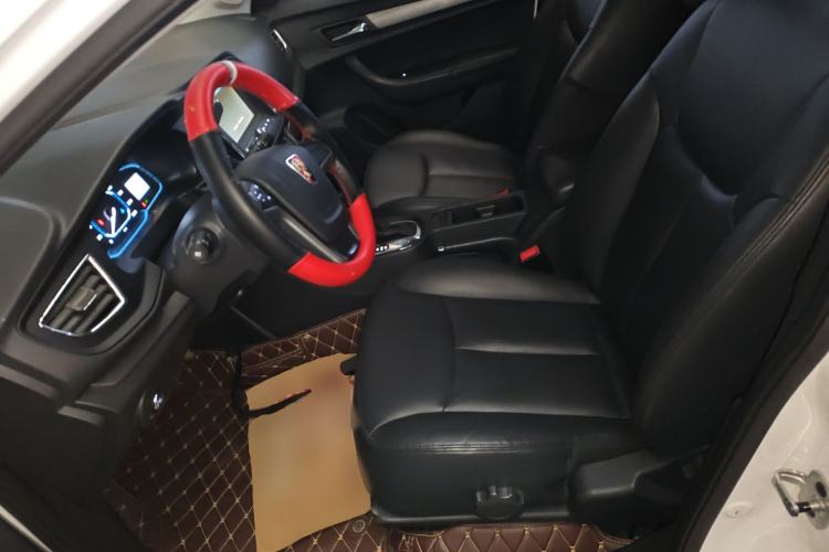 Used Roewe 360 2015 1.5L Automatic Luxury Edition
