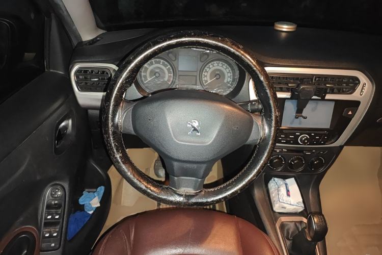 Used Peugeot 301 2014 1.6L Manual Comfort Edition
