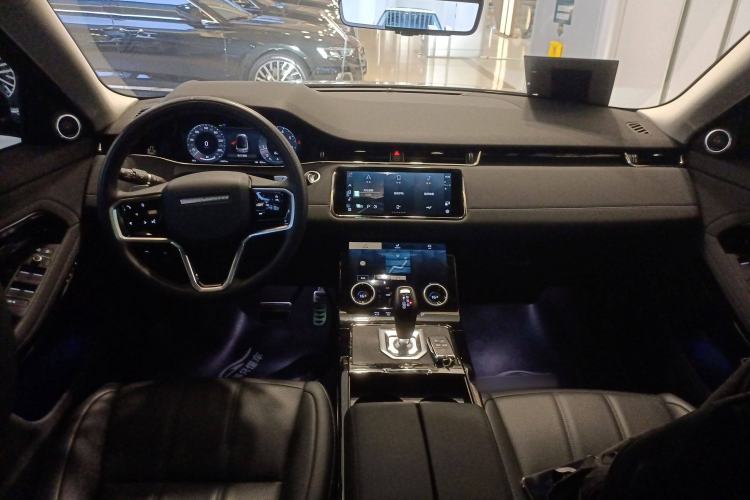 Used Land Rover Range Rover Evoque 2023 Aurora L 249 PS Collins Antique Bronze Special Edition
