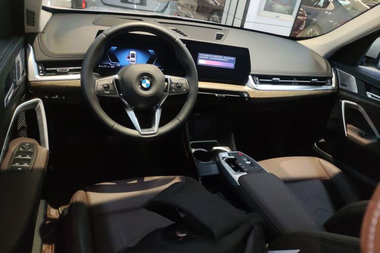 Used BMW X1 2023 xDrive25Li X Design Package