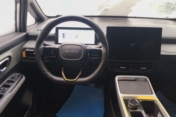 Used AION Y 2022 70 Intelligent Edition Lithium Iron Phosphate
