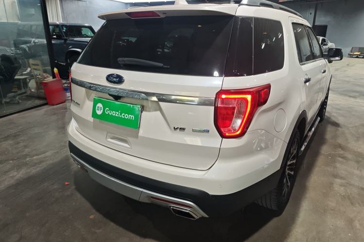 Used Ford Explorer 2017 3.5T Platinum Edition