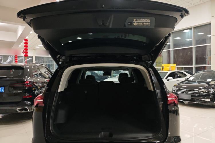 Used Buick Envision 2025 Encore Plus 28T All-Wheel-Drive Platinum Edition
