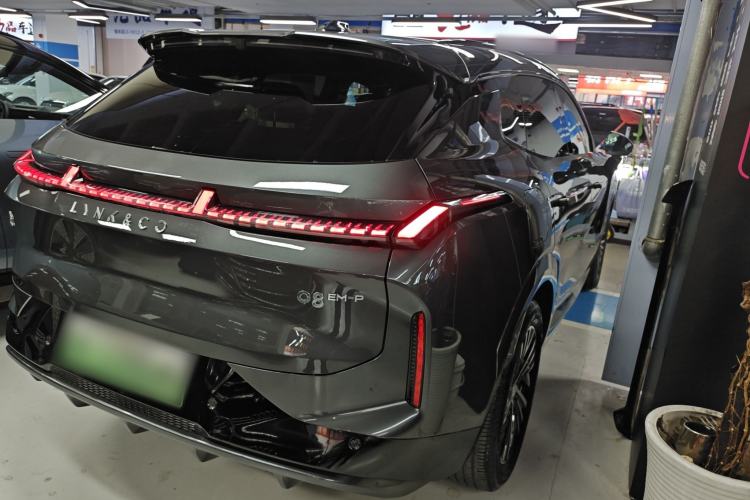 Used Lynk & Co 08 EM-P 2023 120km Long-Range Pro
