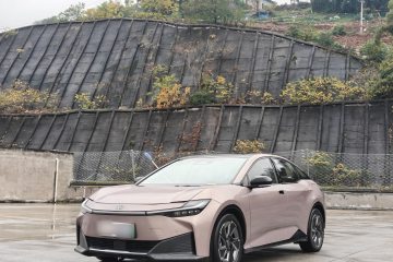 Used Toyota bZ3 2023 616 km Long-Range Premium