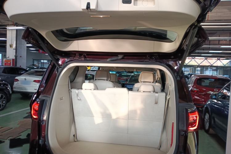 Used Buick GL8 2021 Avenir Aivia 7-Seater Luxury Edition
