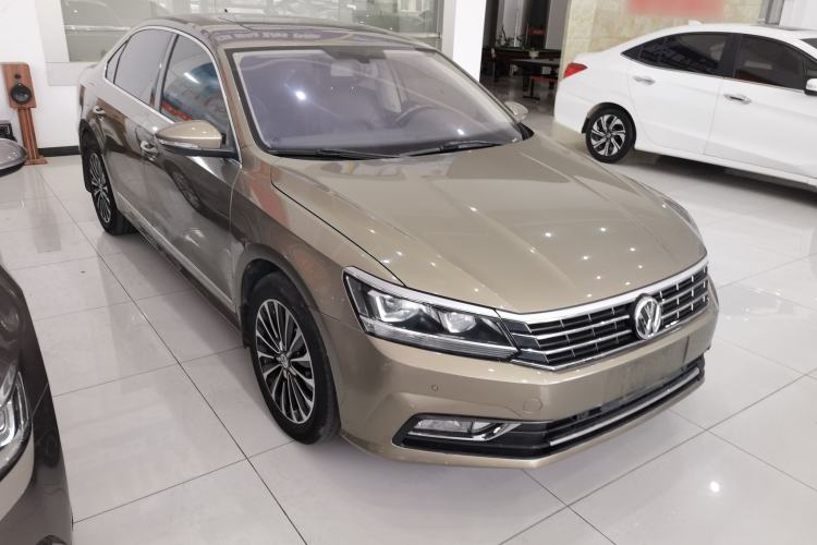 Used Volkswagen Passat 2017 330TSI DSG Luxury Edition
