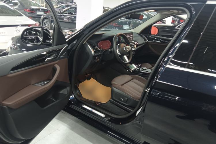 Used BMW X3 2023 xDrive25i M Sport Package
