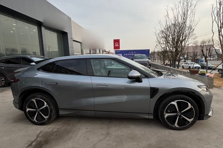 Used BYD Song L EV 2025 Intelligent Driving Version 662 km LiDAR Excellence Edition
