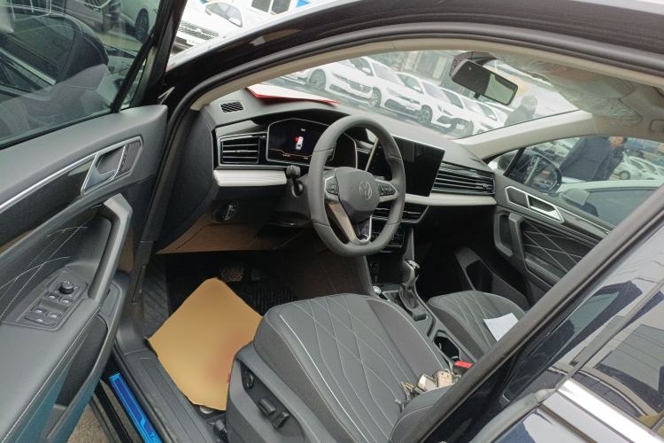 Used Volkswagen Tiguan L 