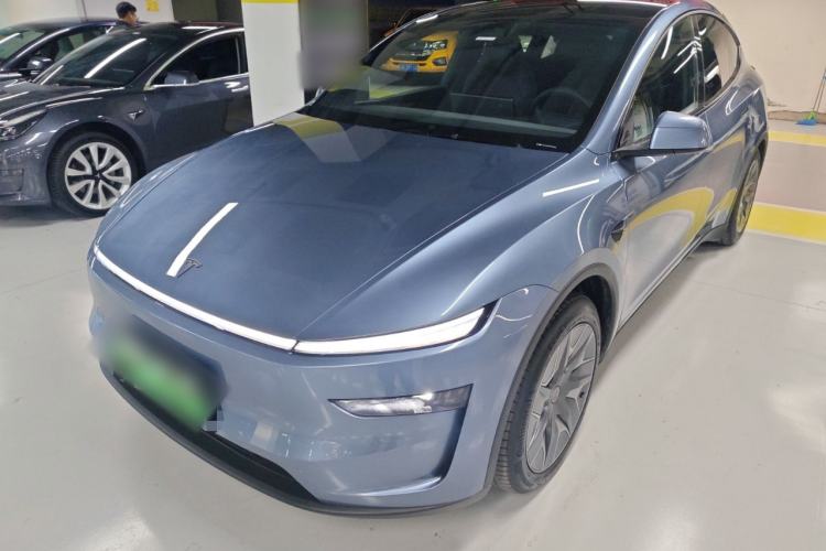 Used Tesla Model Y L 2025 Model Long-Range All-Wheel-Drive Version