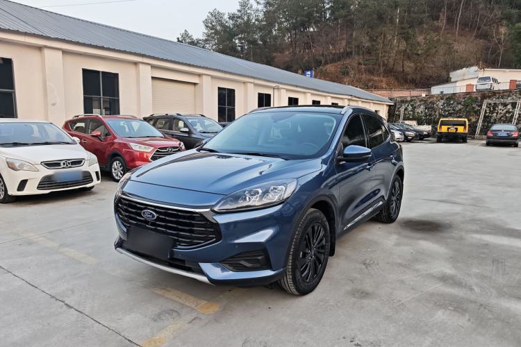 Used Ford Escape 2024 EcoBoost 245 Two-Wheel-Drive Titanium Edition