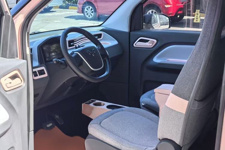 Used Wuling Hongguang MINIEV 2021 Macaron Premium Model – Lithium Iron Phosphate
