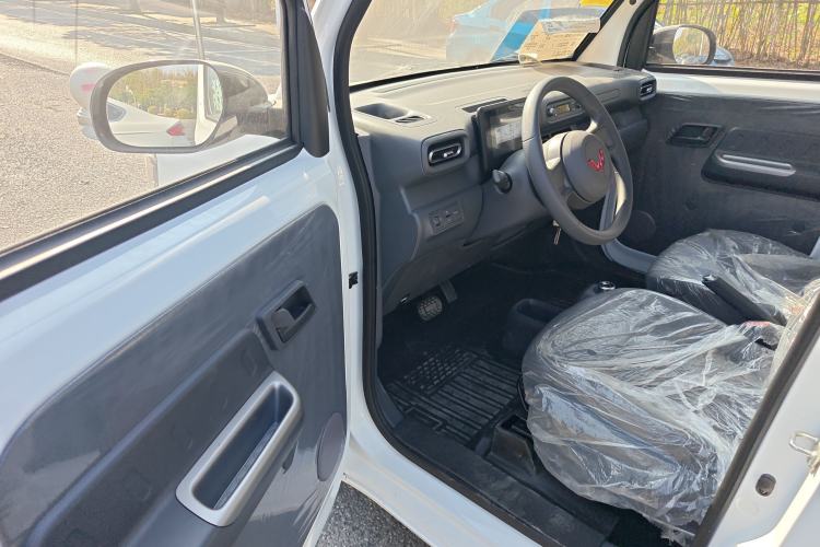 Used Wuling Zhiguang New Energy 2025 Standard Model